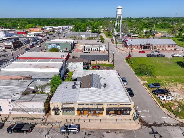 Commercial for sale in Canton