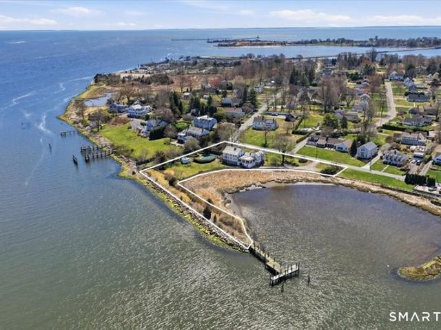 House for sale in Old Saybrook, Connecticut