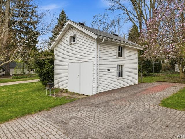 House for sale in Niagara, New York