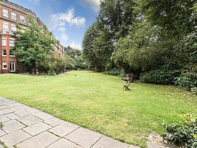 Apartment for rent in South Kensington, Greater London