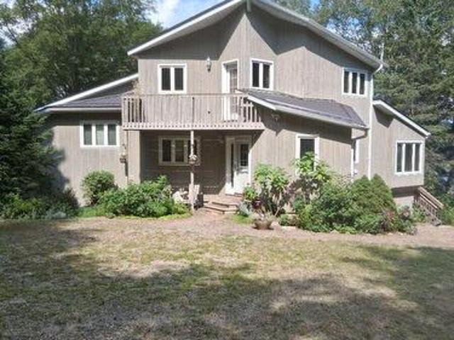 House for sale in Magnetawan, Ontario