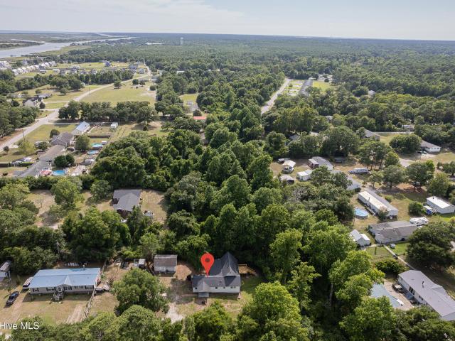 House for sale in Hubert, North Carolina