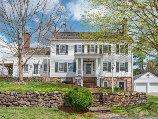 House for sale in Far Hills, New Jersey