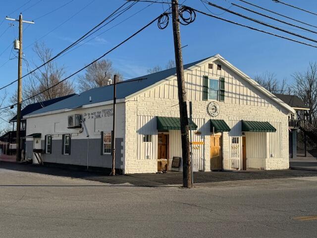 House for sale in Whitley City, Kentucky