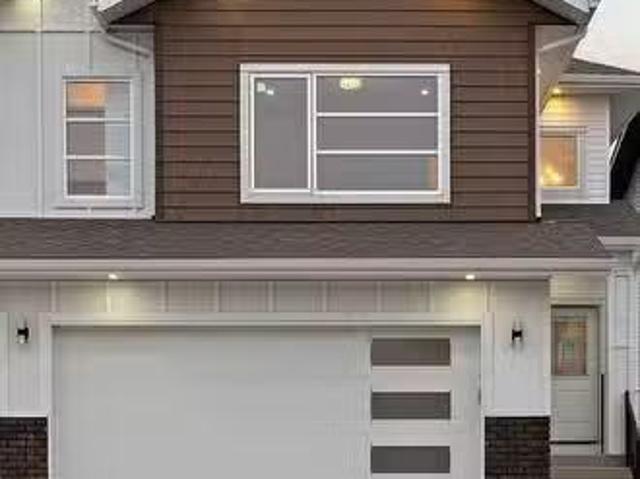 House for sale in Saskatoon, Saskatchewan