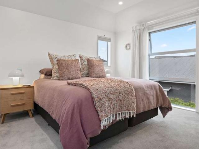 House for sale in Saint Albans, Canterbury