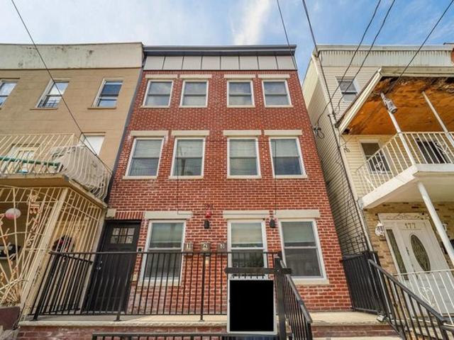 Condo for sale in Hudson, New Jersey