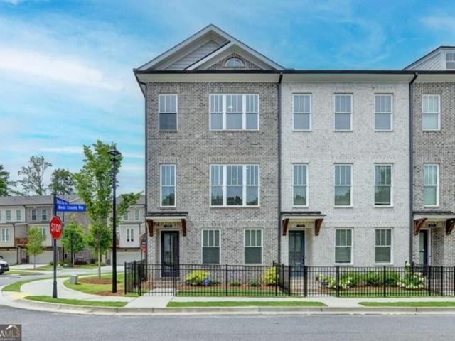 Townhouse for sale in Alpharetta, Georgia