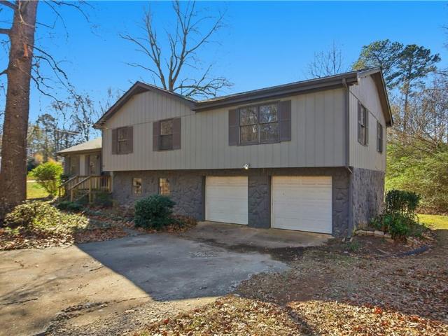 House for sale in Mcdonough, Georgia