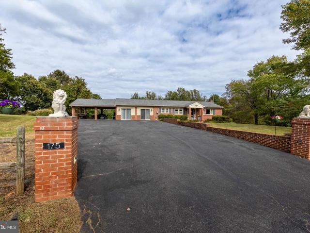 House for sale in Virginia