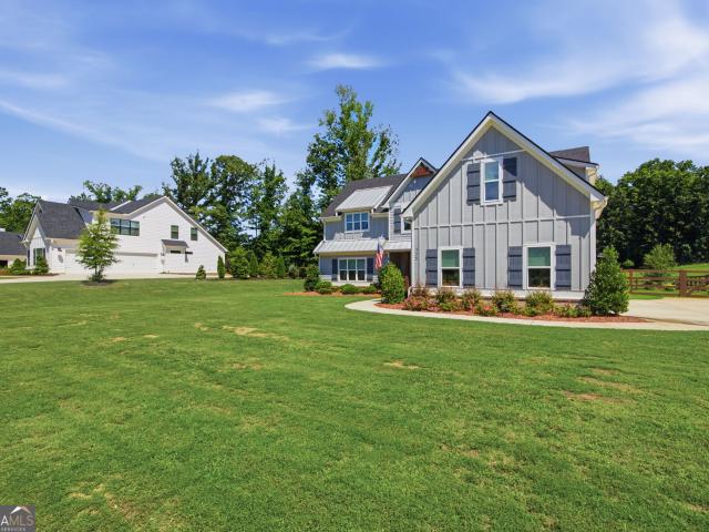 House for sale in Tyrone, Georgia