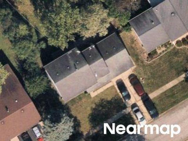 House for sale in Country Club Hills