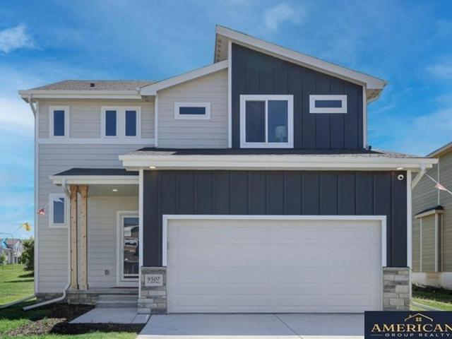 House for sale in Bennington, Douglas County