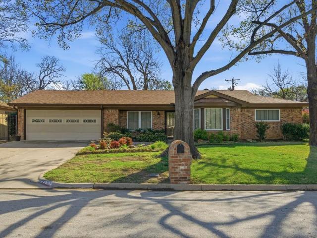 House for sale in Hurst, Texas