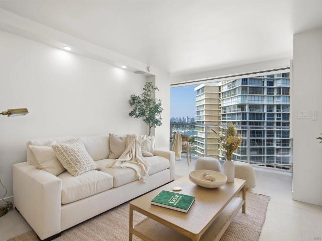 Condo for sale in Coronado, California