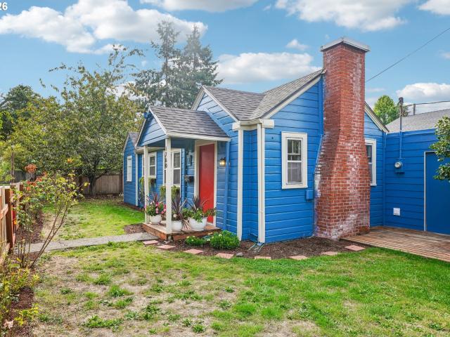 House for sale in Salem, Marion County