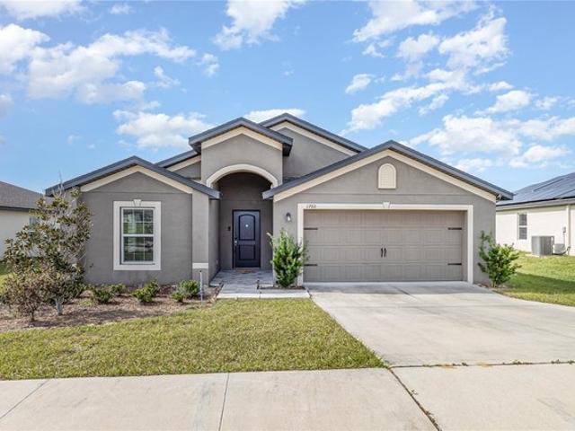 House for sale in Dundee, Florida
