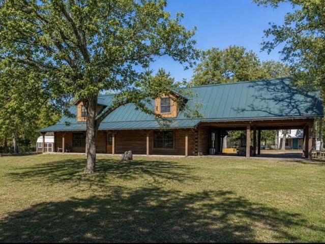 Farm for sale in Weimar, Texas