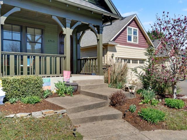 House for sale in Oregonia
