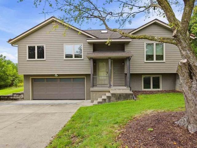 House for sale in Coralville, Iowa