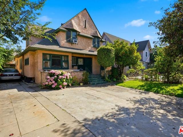 House for sale in Canoga Park, California