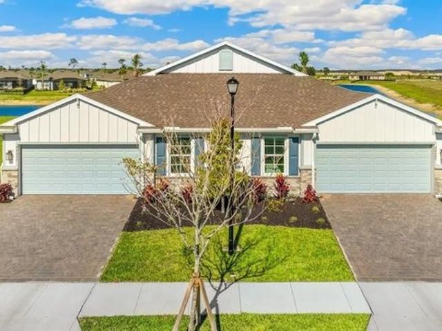 Townhouse for sale in Punta Gorda, Florida
