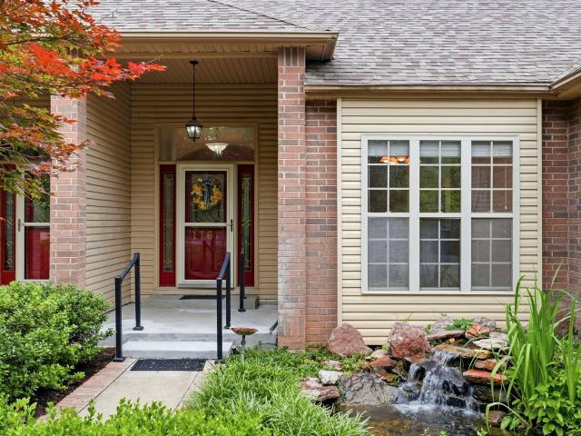 Townhouse for sale in Stone, Missouri