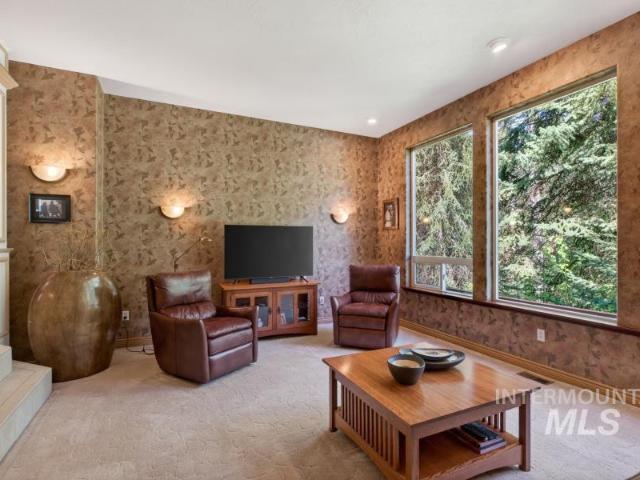 House for sale in Troy, Idaho