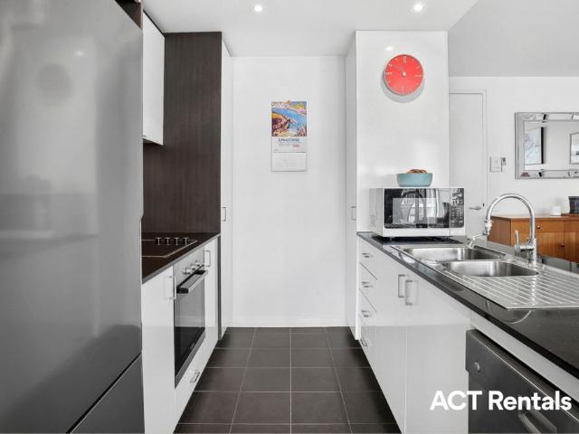 Apartment for rent in Canberra Central, Lyneham