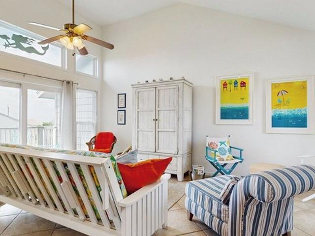 Townhouse for sale in Galveston, Texas
