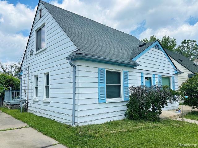 House for sale in Eastpointe, Michigan