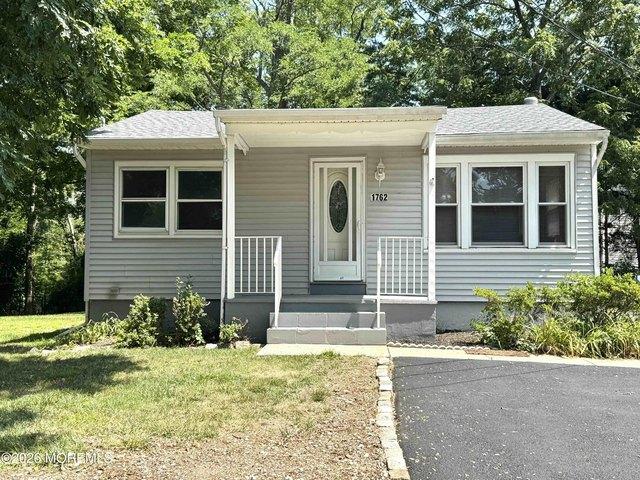 House for sale in Lanoka Harbor, New Jersey