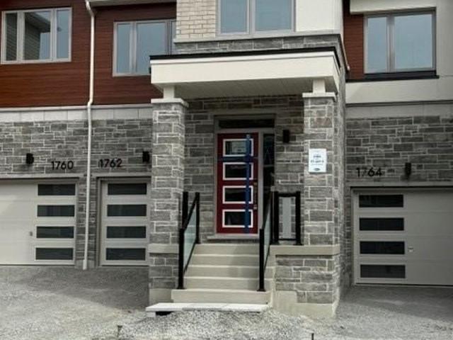 Townhouse for rent in Woburn, Ontario