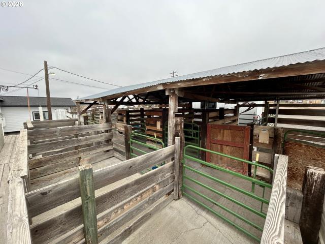 Commercial for sale in Oregonia