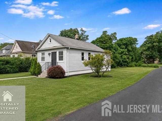 House for sale in Piscataway, New Jersey