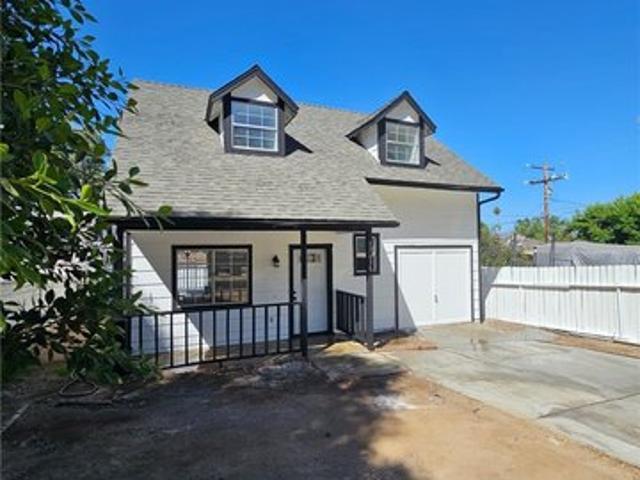 House for sale in Lake Elsinore, California