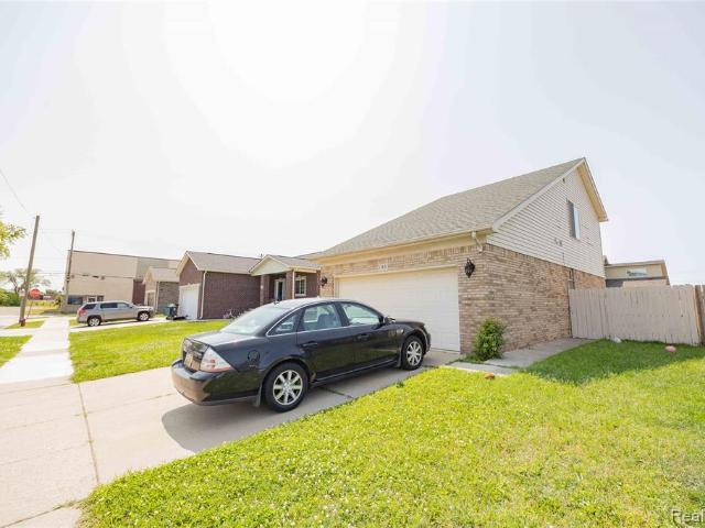House for sale in Melvindale