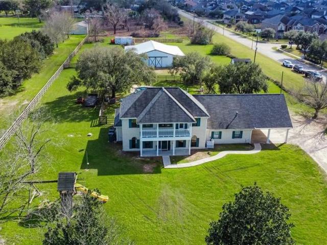 House for sale in Cypress