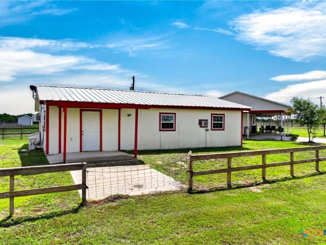 House for sale in Smiley, Texas