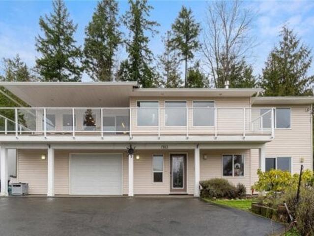 Property for sale in Qualicum Beach, British Columbia