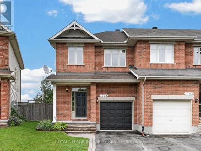 House for sale in Notting Gate, Ottawa
