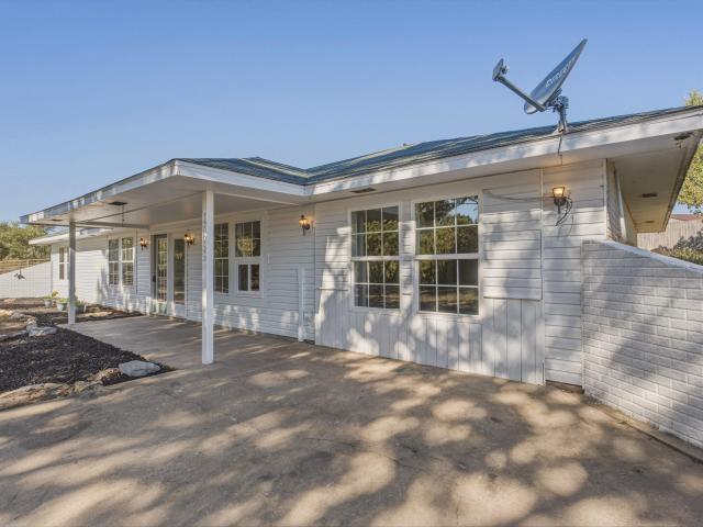 House for sale in Cassville, Barry County