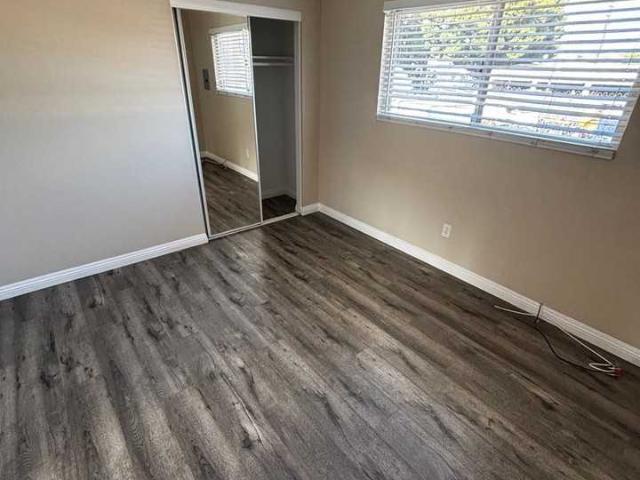 Apartment for rent in Long Beach, California