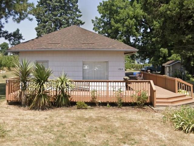 House for sale in Oregonia