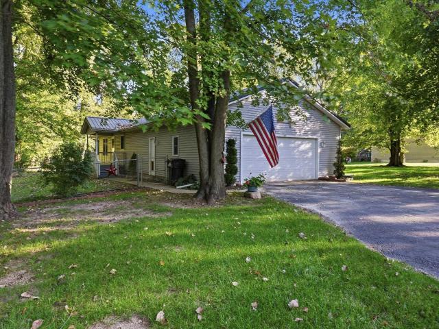 House for sale in Lagrange, LaGrange County