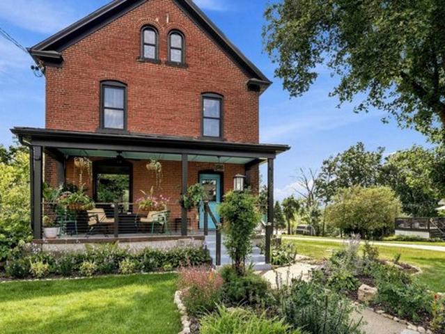 House for sale in Dubuque, Iowa