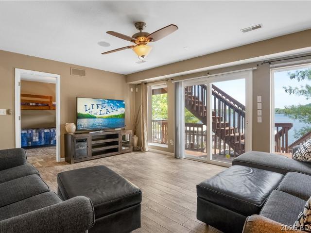 House for sale in Gravois Mills, Missouri