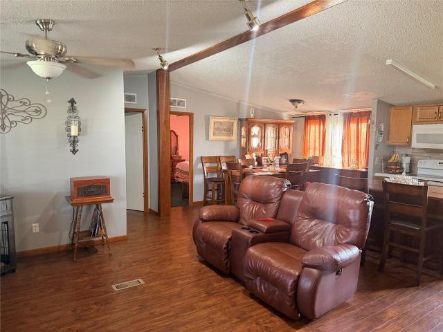 Farm for sale in Paige, Texas