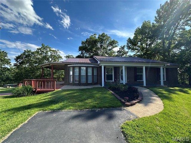 House for sale in Gasconade, Missouri