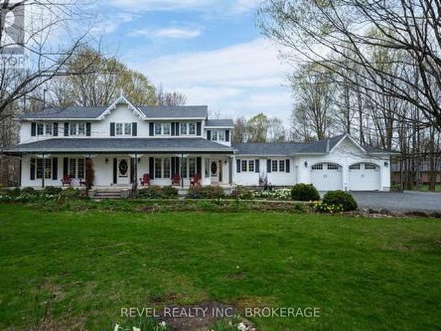 House for sale in South Frontenac, Ontario
